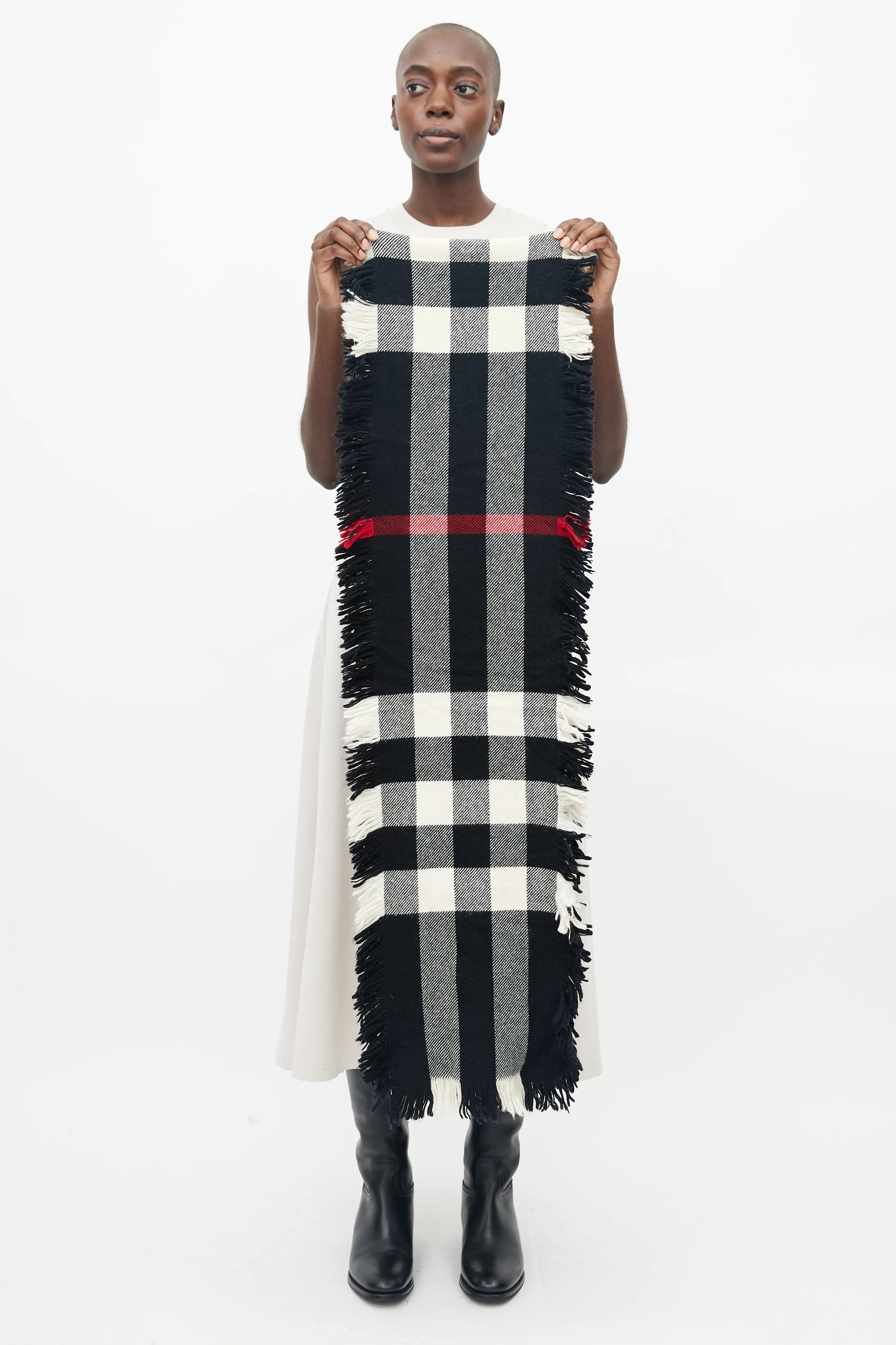 Black & White Plaid Fringe Scarf