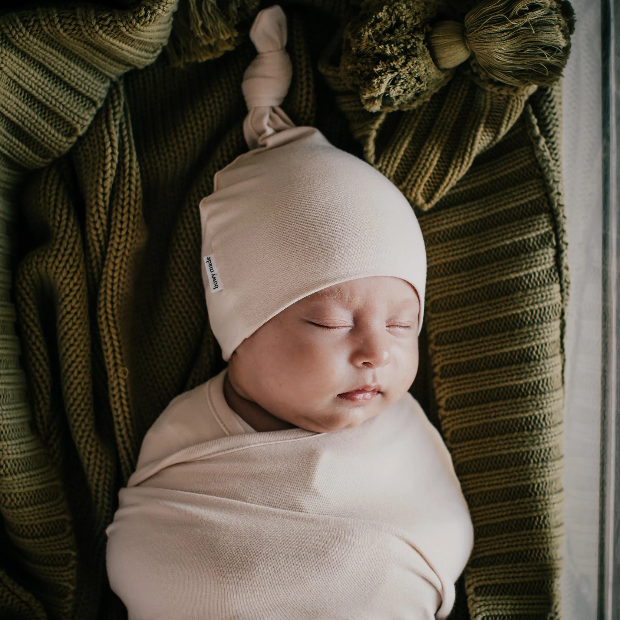 Top Knot Beanie - Cream